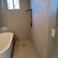 bathroom with painted sheetrock walls and painted floor home inspection fail